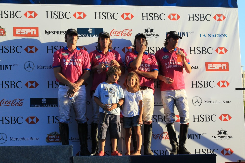 Gentileza MELITO CEREZO  AAP polomagazineargentineopenpolotournament 2